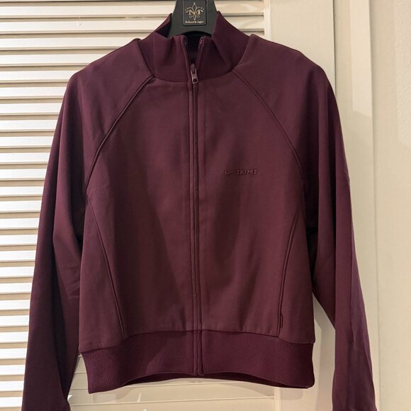 NikeSkims Track Jacket Currant Burgundy Small Original Packaging NWT - Picture 8 of 10